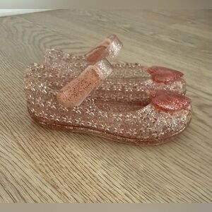Toddler Girl Rose Gold Glitter Jelly Shoes with Heart Accent
